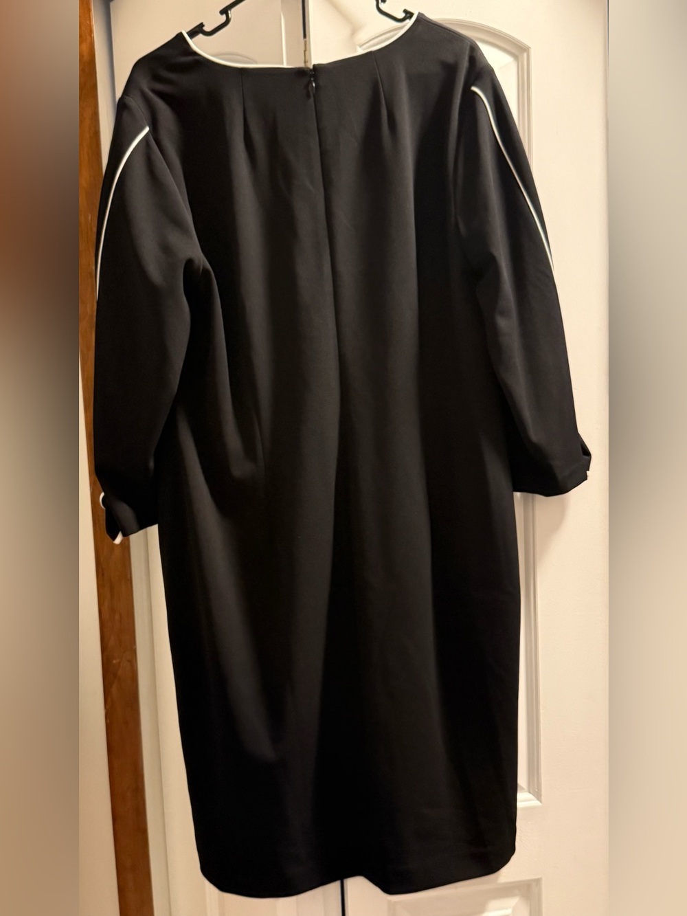 Calvin Klein Black Dress with White Trim - Picture 5 of 5